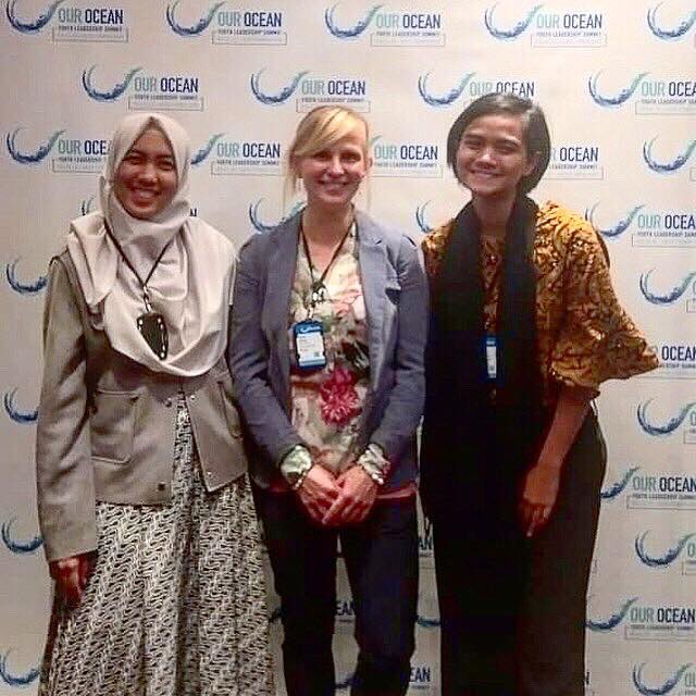 <p>Together with Faiza Fauziah from Waste4Change and Swietenia Puspa Lestari from Divers Clean Action. Both are from Indonesia and were our hosts when a Norwegian delegation visited Jakarta in 2018, through a program by Innovation Norway. Photo: Private</p>

